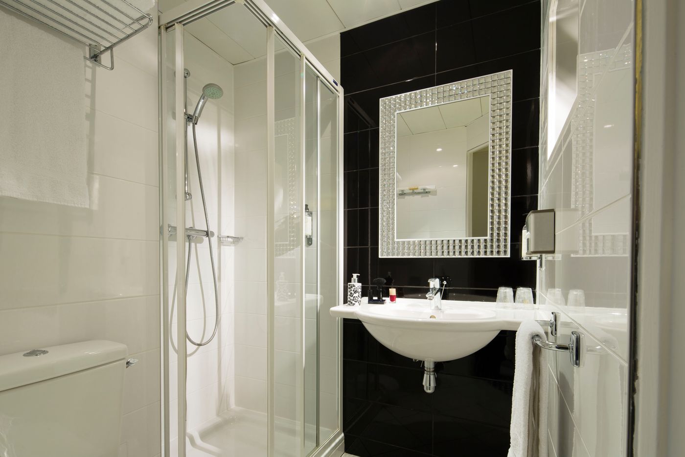 Best-Western-Anjou-Lafayette-Opera-Room-33