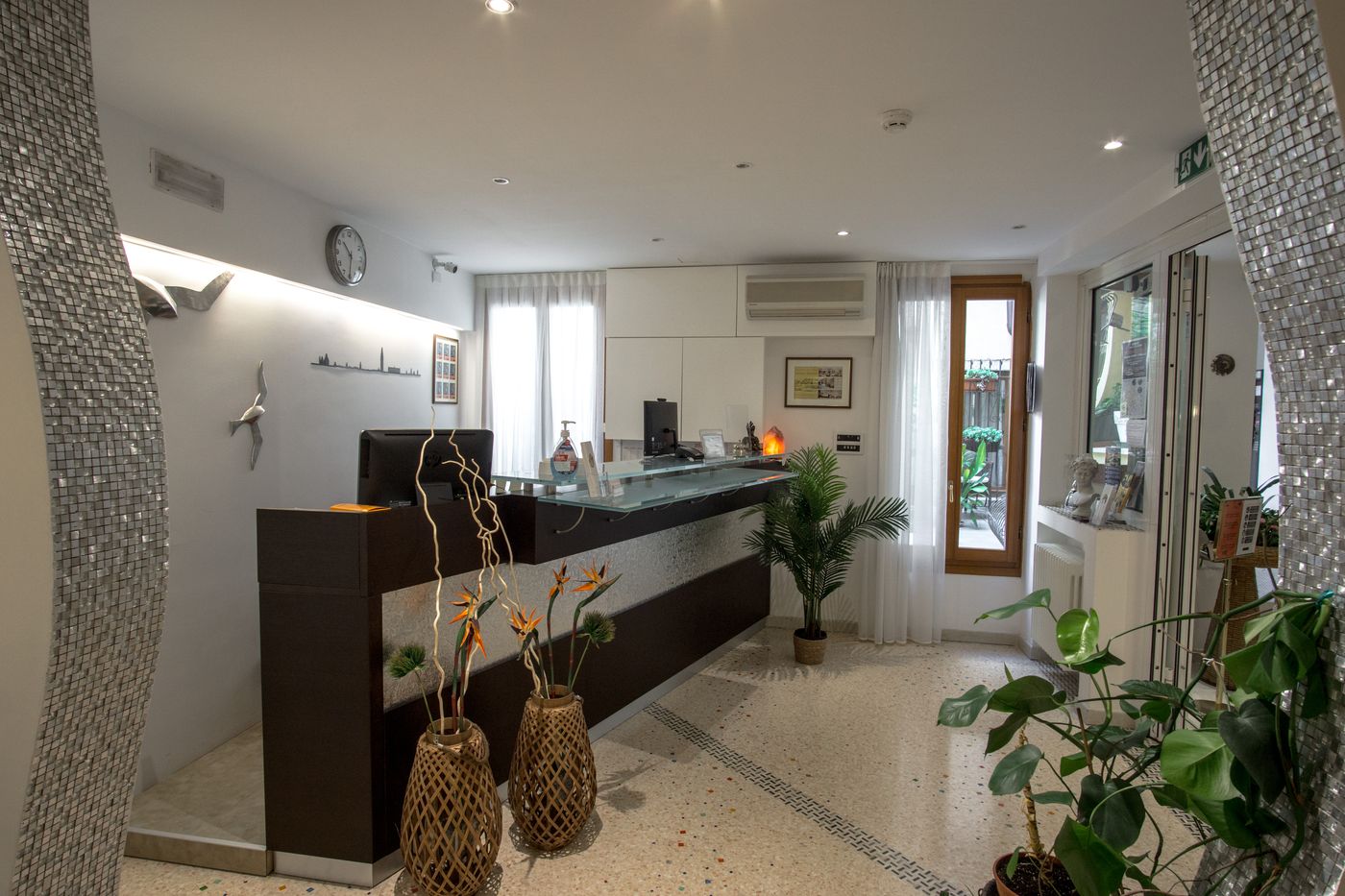 Antigo Trovatore-Italy-Venezia-Lobby-9