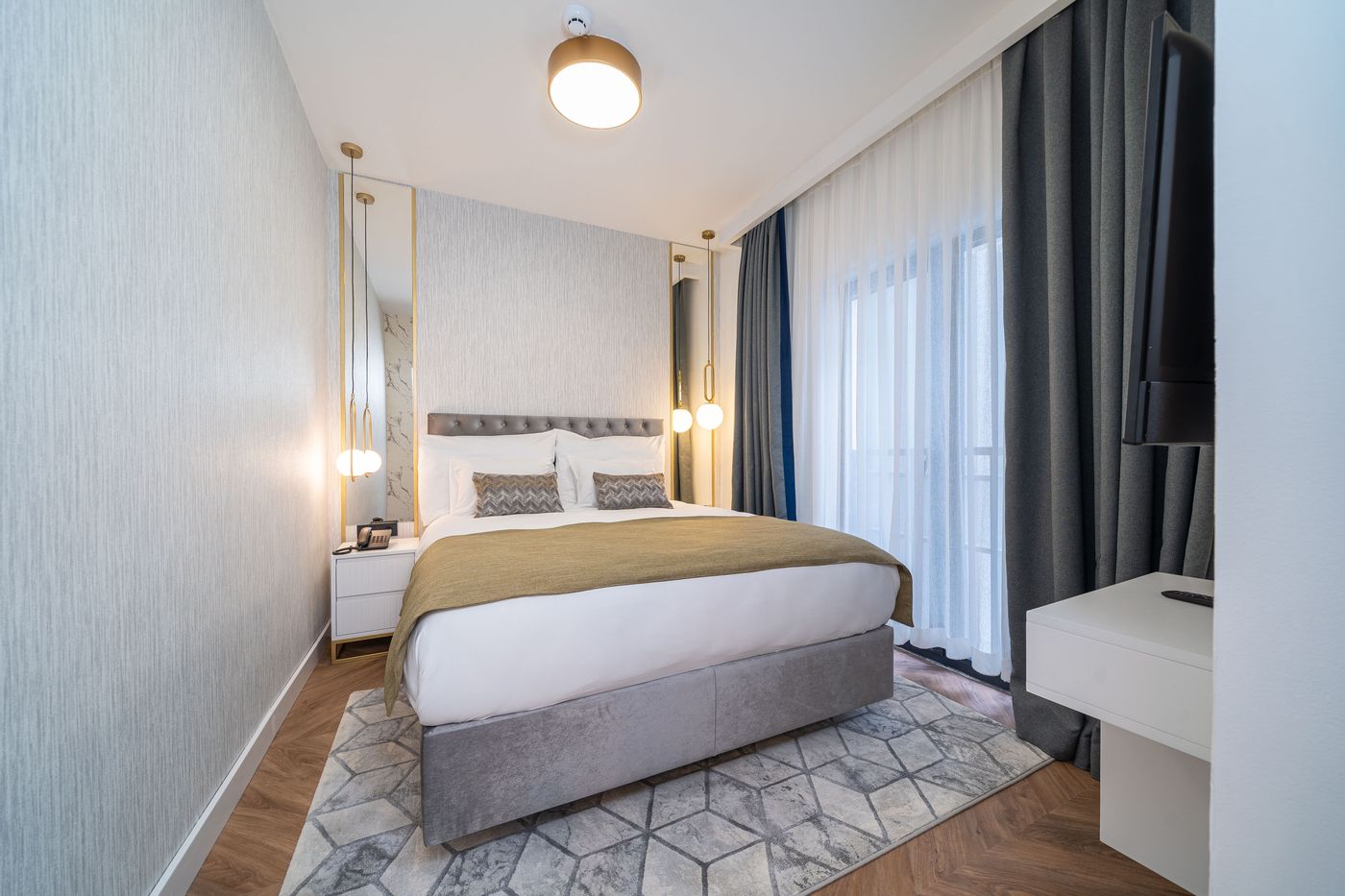 Hotel-Millennium-Room-18