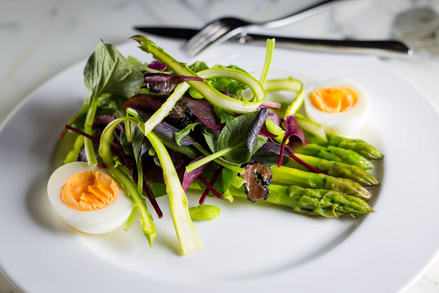 Jumeirah-Emirates-Towers-Restaurant-15