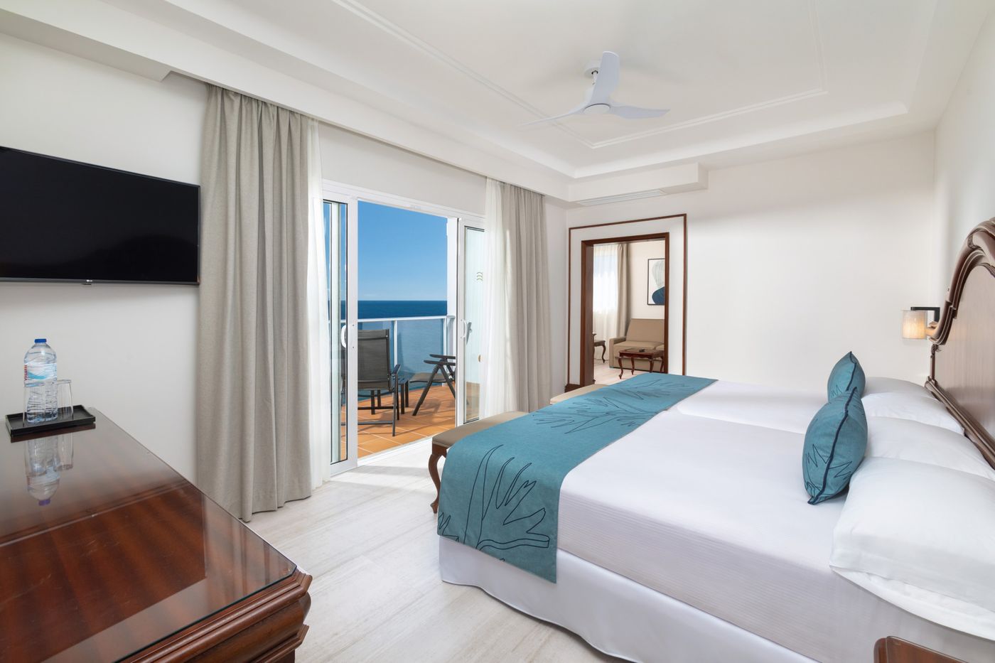 Riu-Palace-Madeira-Room-25