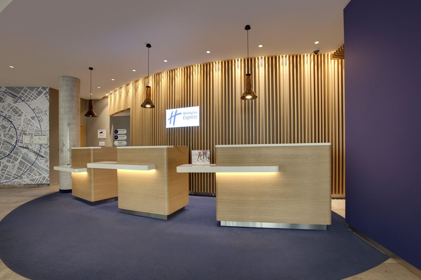 Holiday Inn Express Berlin-Alexanderplatz - Germany - BERLIN - Lobby - 5