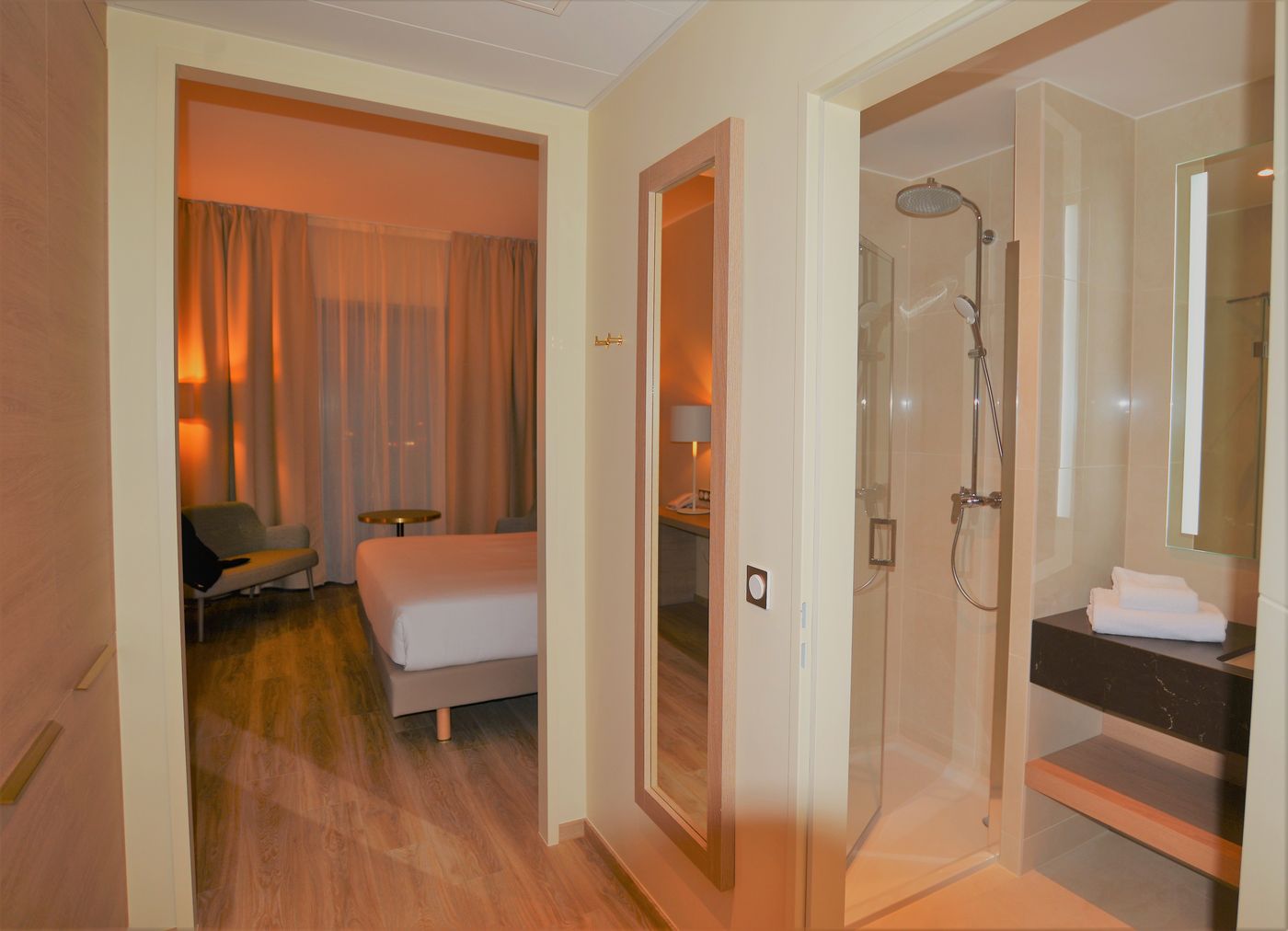 Residhome-Luxembourg-Esch-Belval-Room-7