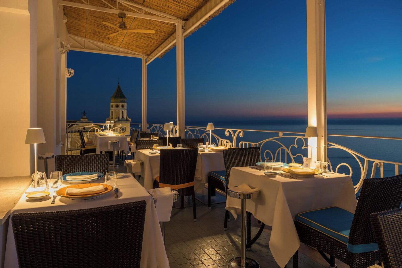 Tramonto-D-oro-Restaurant-13