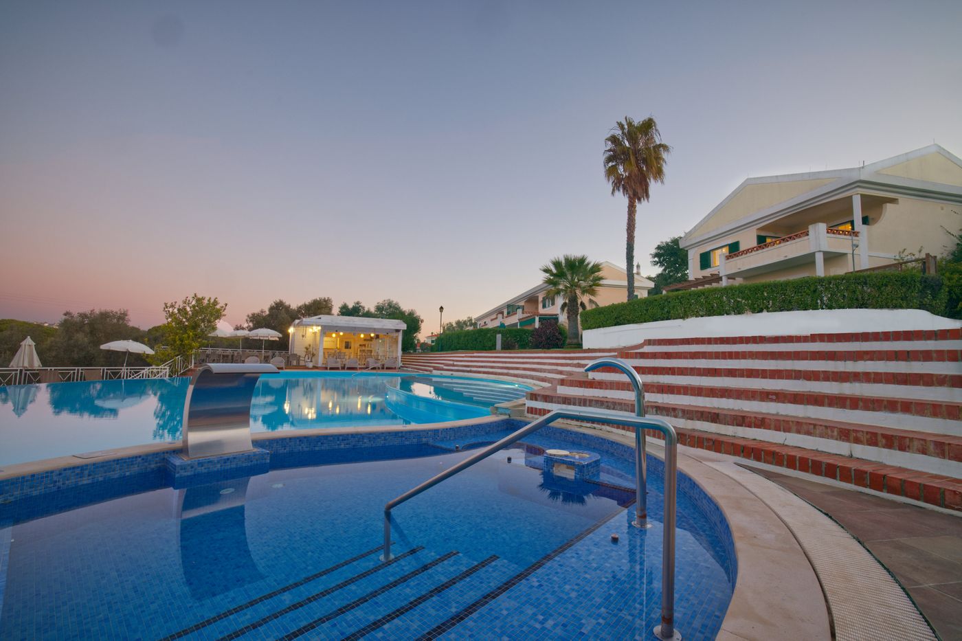 Longevity-Cegonha-Country-Club-Pool-3