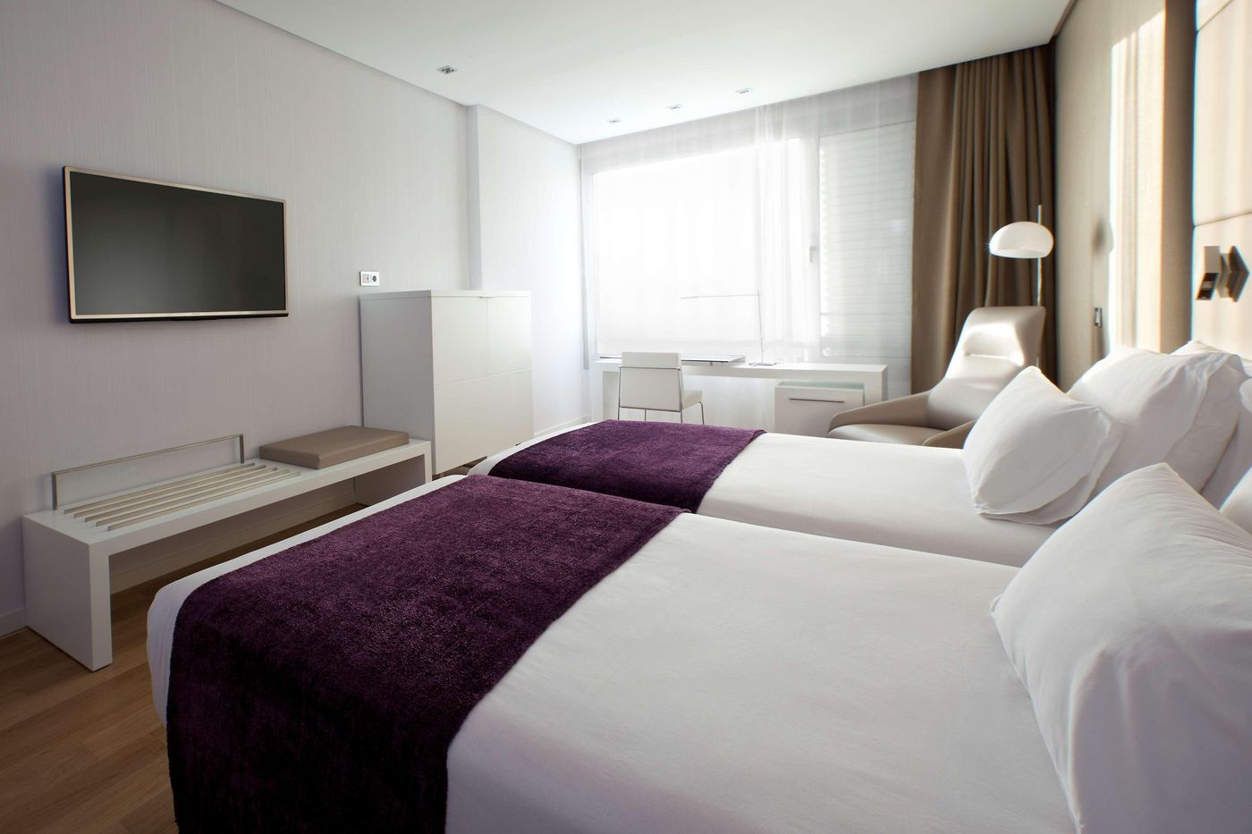 NH-Collection-Madrid-Eurobuilding-Room-49