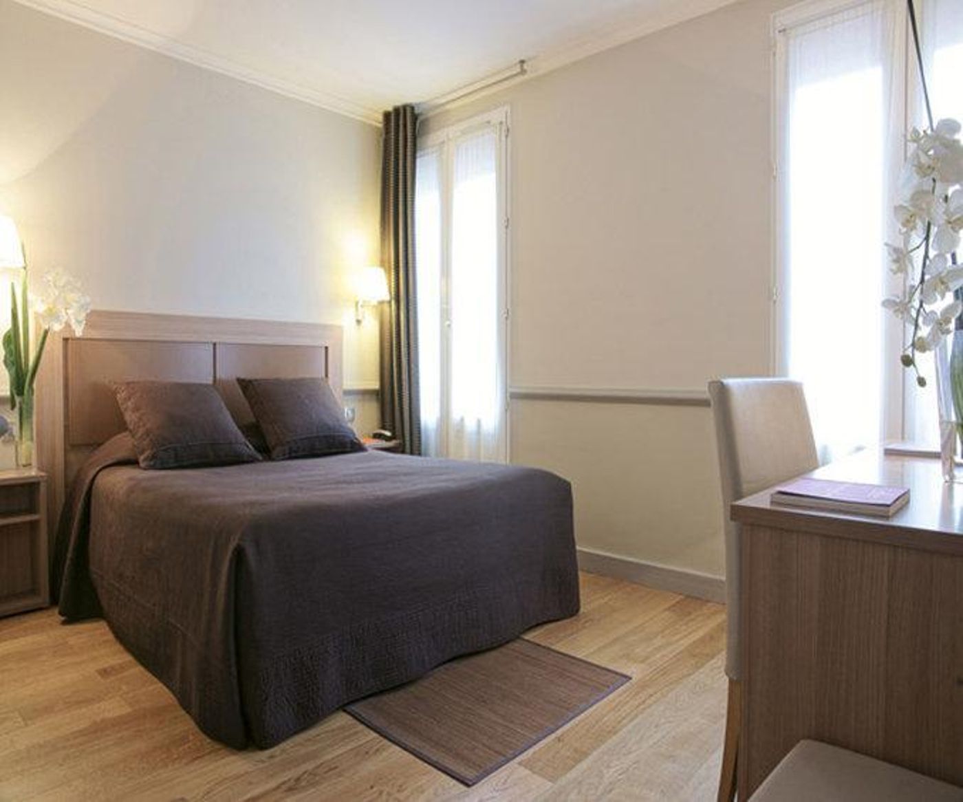 Apollinaire-General-view-13