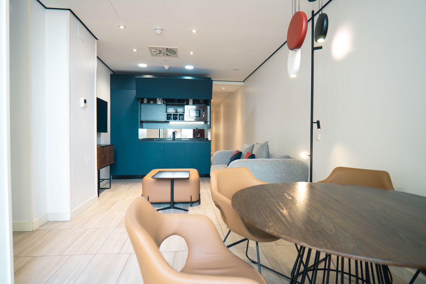 Smartrental-Collection-Gran-Via-Centric-II-Room-15