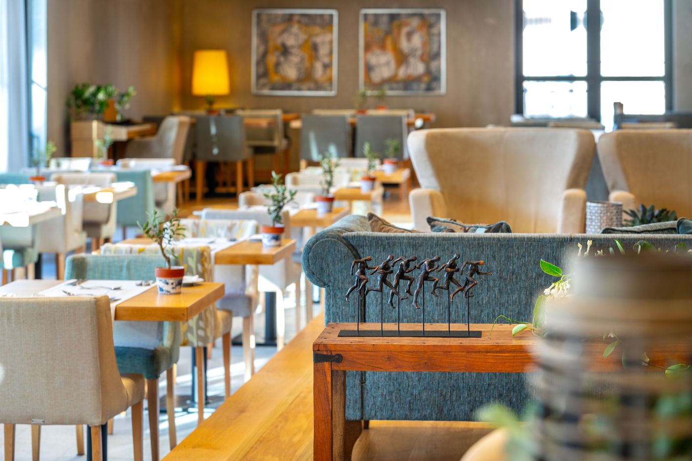 Anemi-Hotel-and-Suites-Restaurant-46