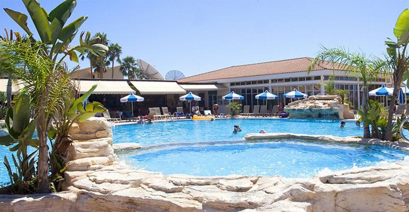 Macronissos-Village-Club-General-view-4