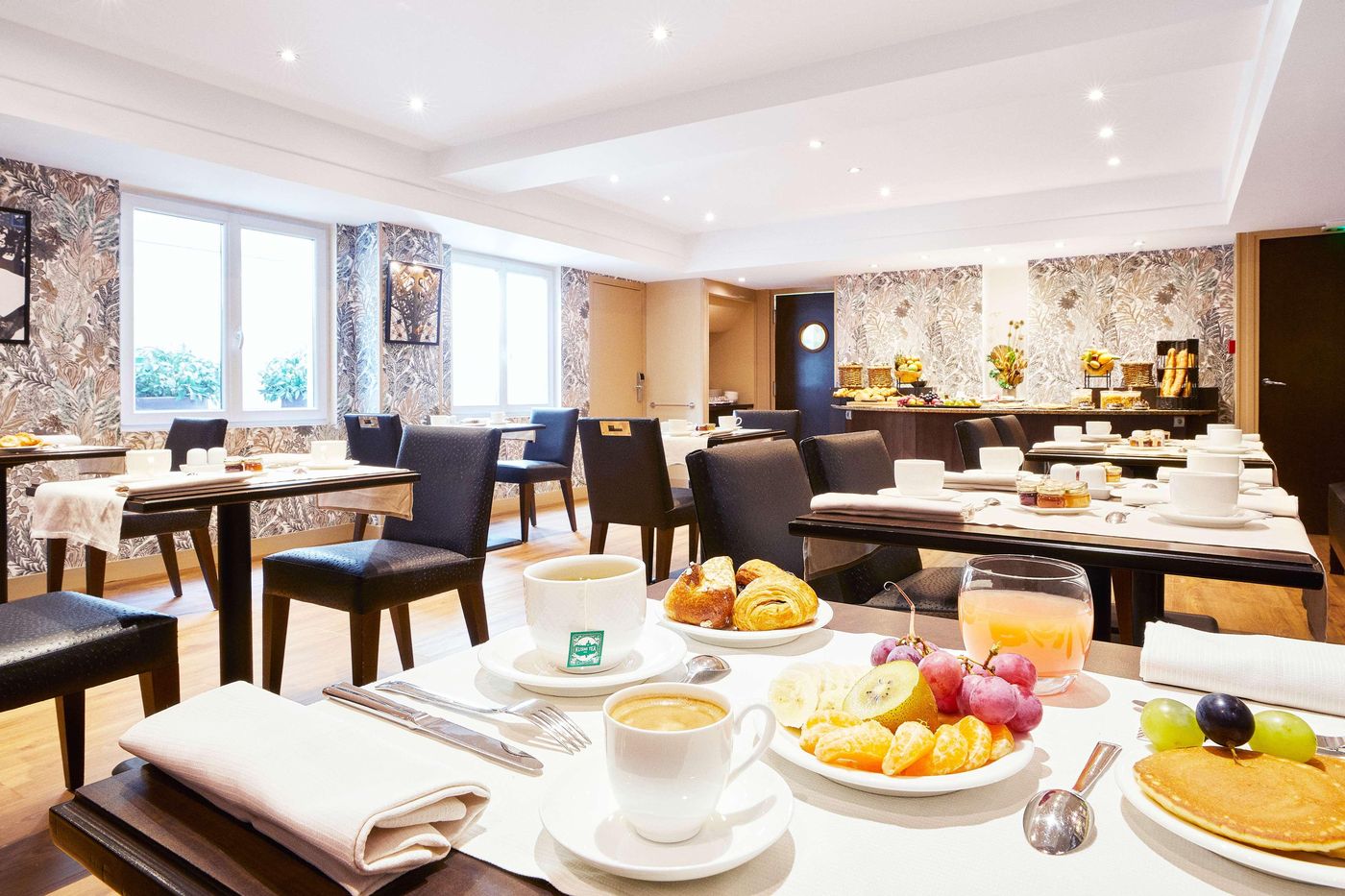 Plaza-Tour-Eiffel-Restaurant-43