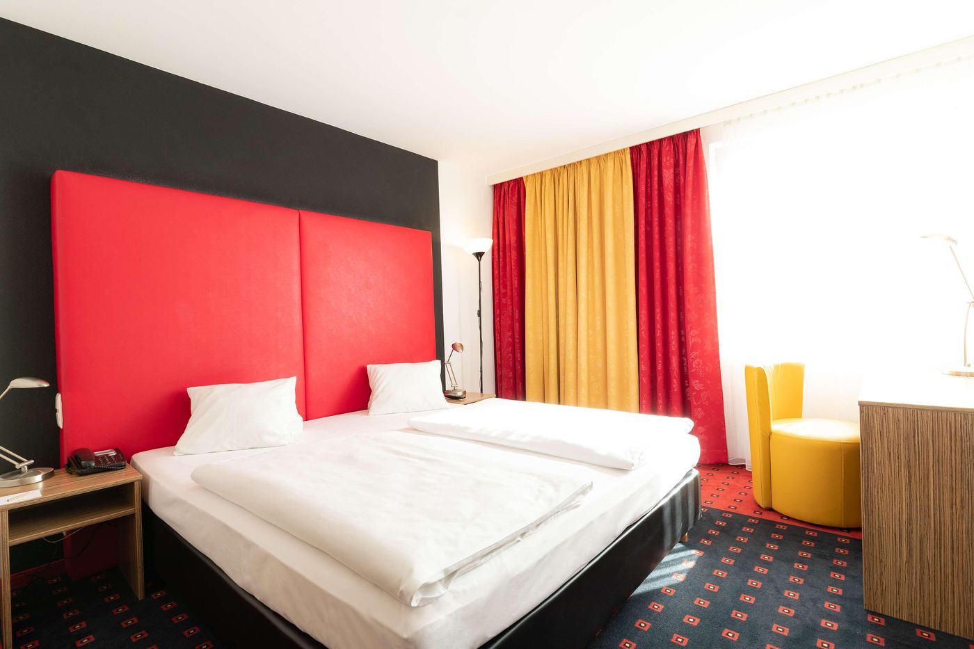 Senator - Austria - Vienna - Room - 6