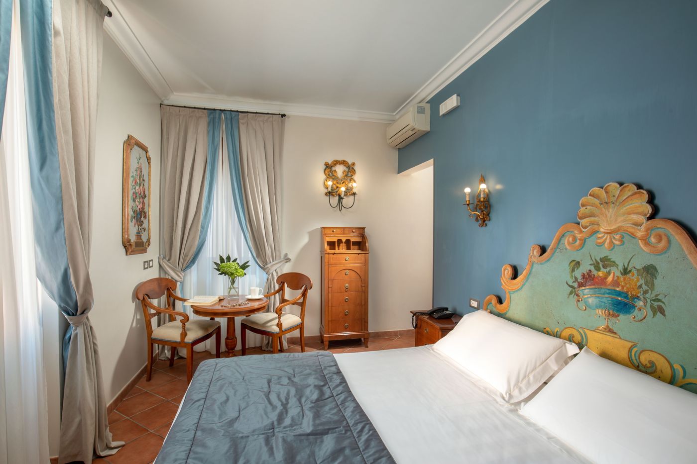 Mozart-Room-14
