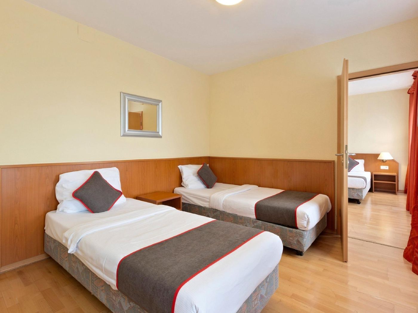 Hotel-Bohemia-By-Vivere-Stays-Room-4