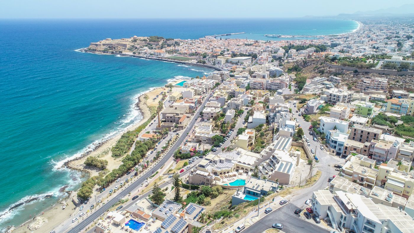 Macaris-Suites-and-Spa-General-view-51