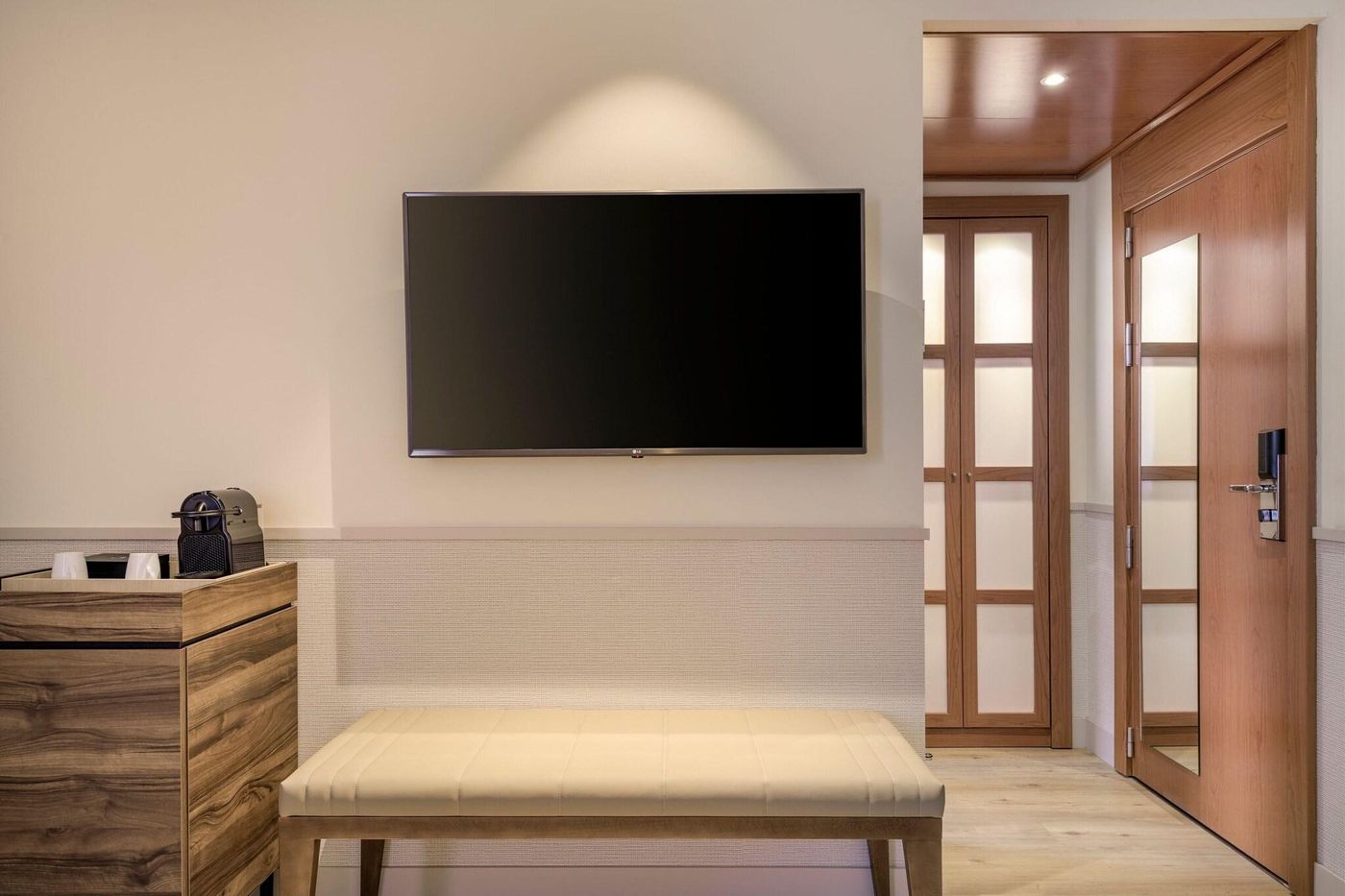 AC-Madrid-Los-Vascos-Room-32