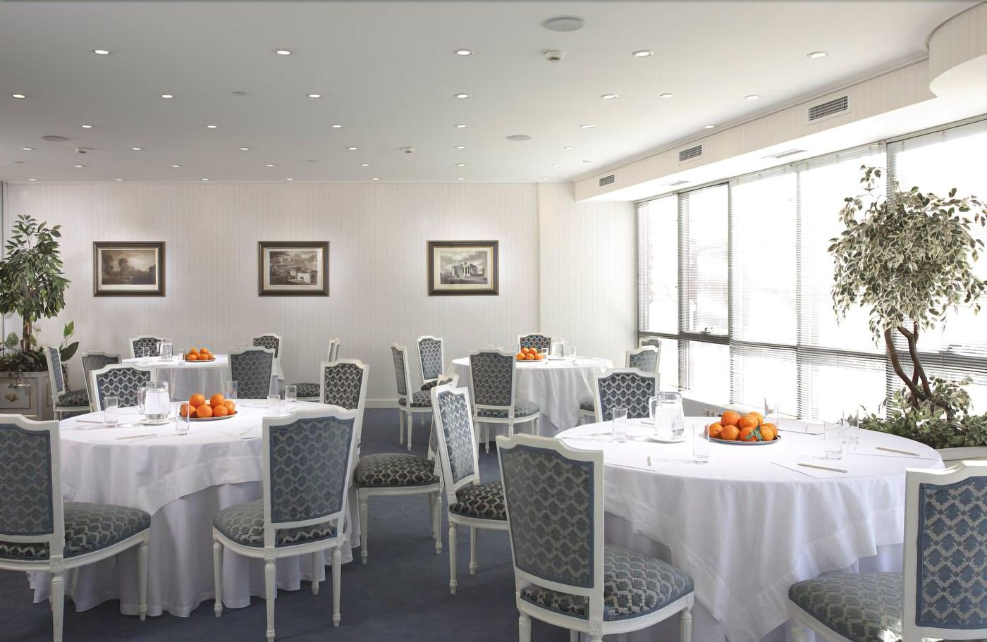 Royal-Olympic-Hotel-Restaurant-31