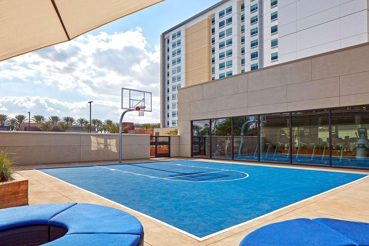 Cambria-Hotel-Anaheim-Resort-Area-Pool-2