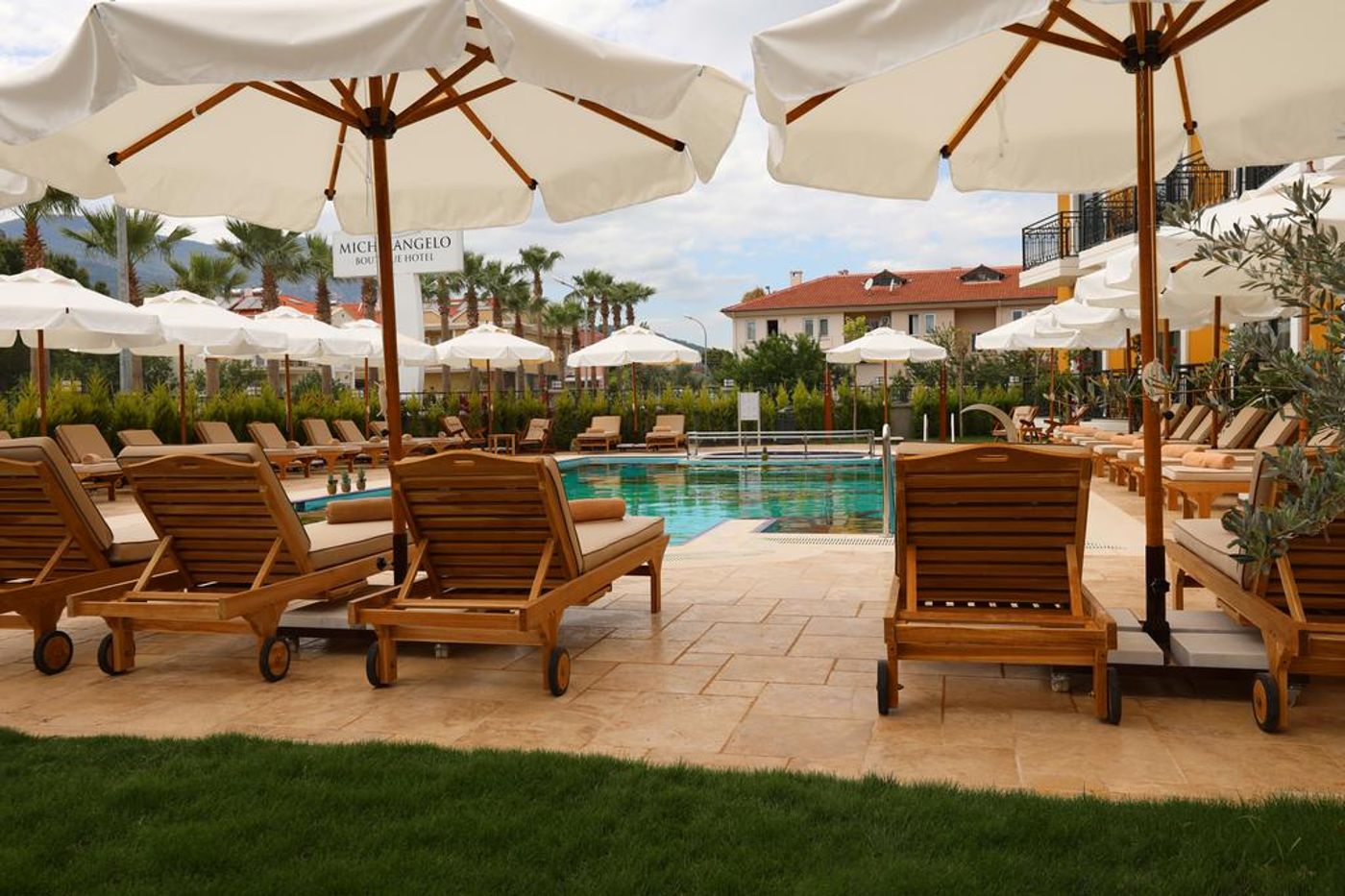 Michelangelo Boutique Hotel