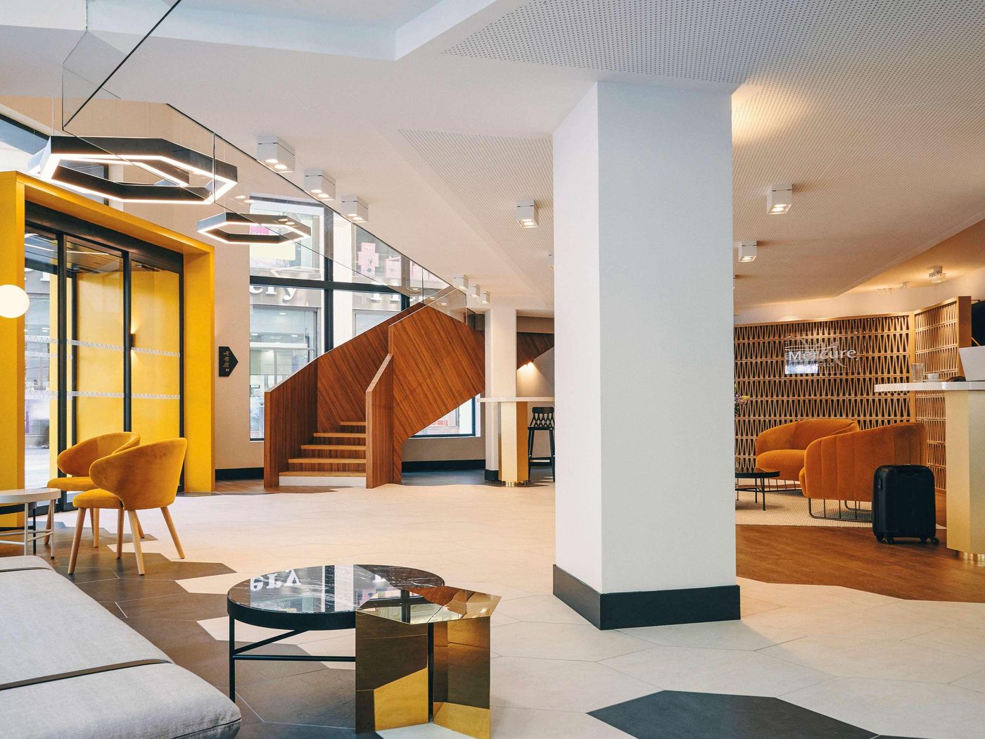 Mercure Marseille Canebiere Vieux-Port-France-Marseille-Lobby-8