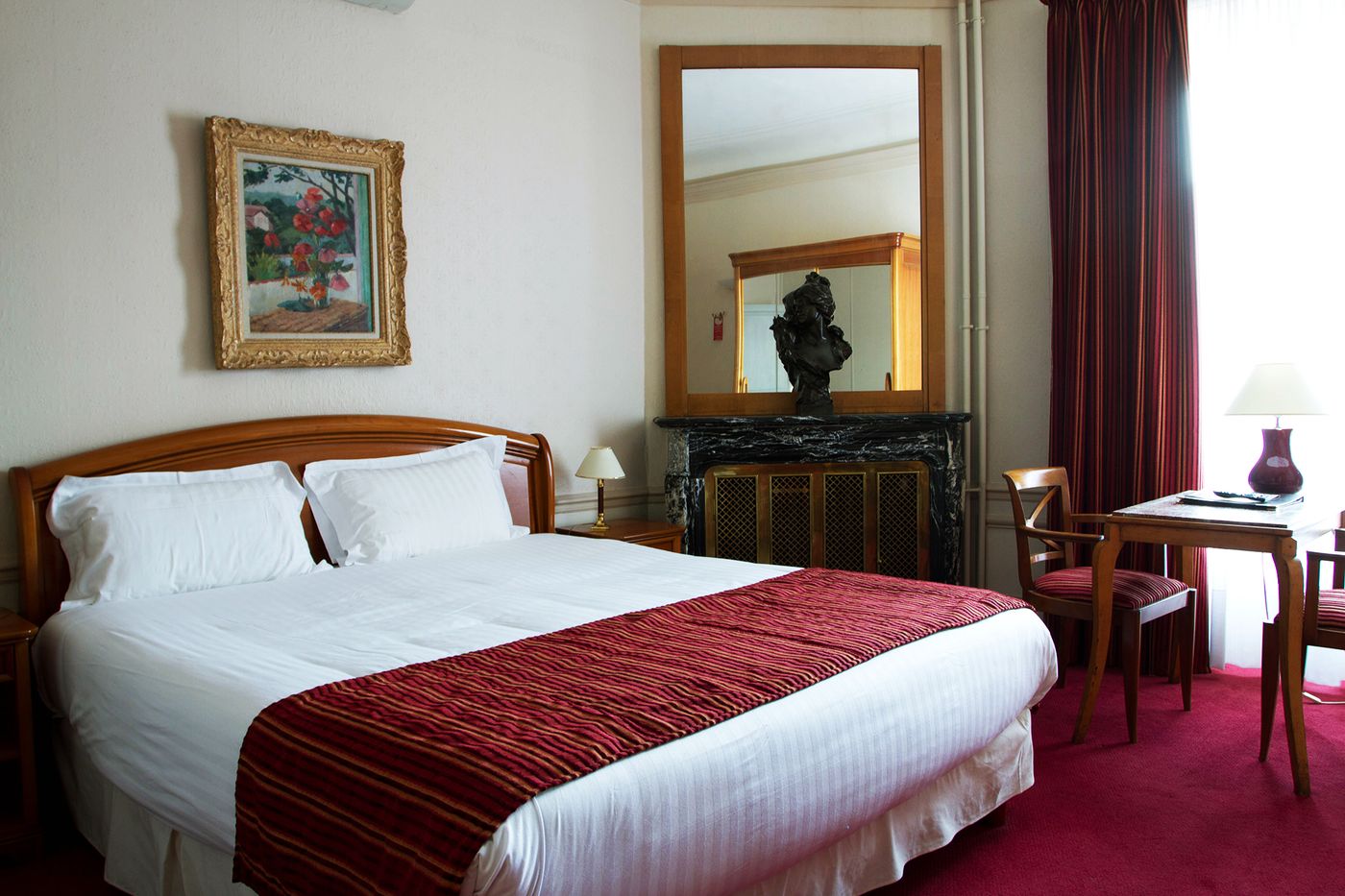 Hotel-Langlois-Room-13