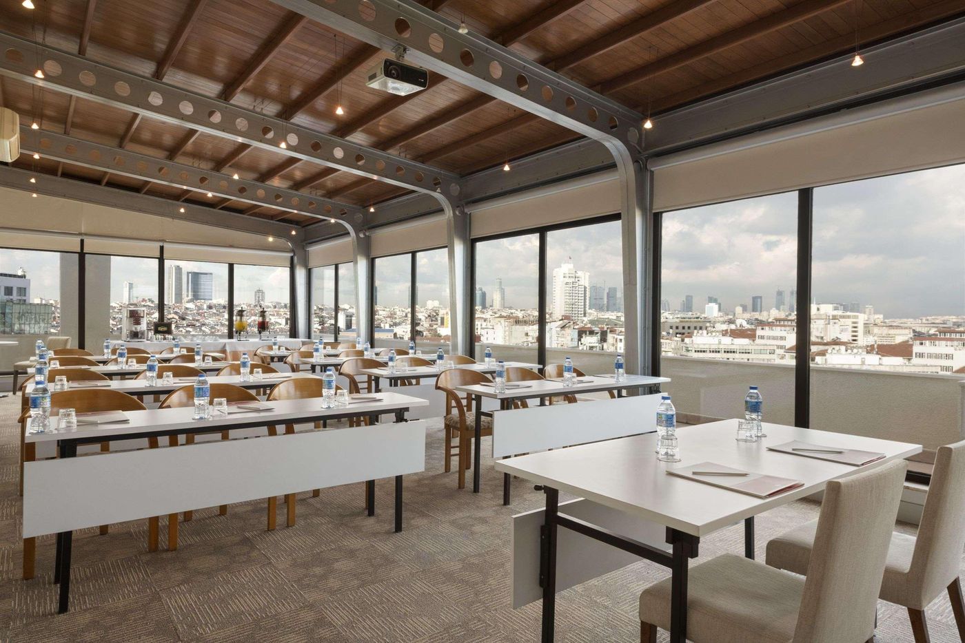 Ramada-Istanbul-Taksim-Conferences-34