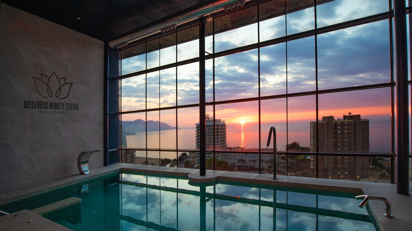 24.04.25 Gran Hotel Bali