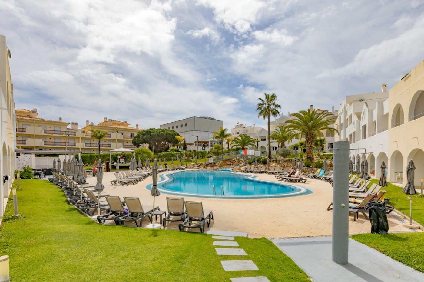 Natura-Algarve-Club-Pool-3