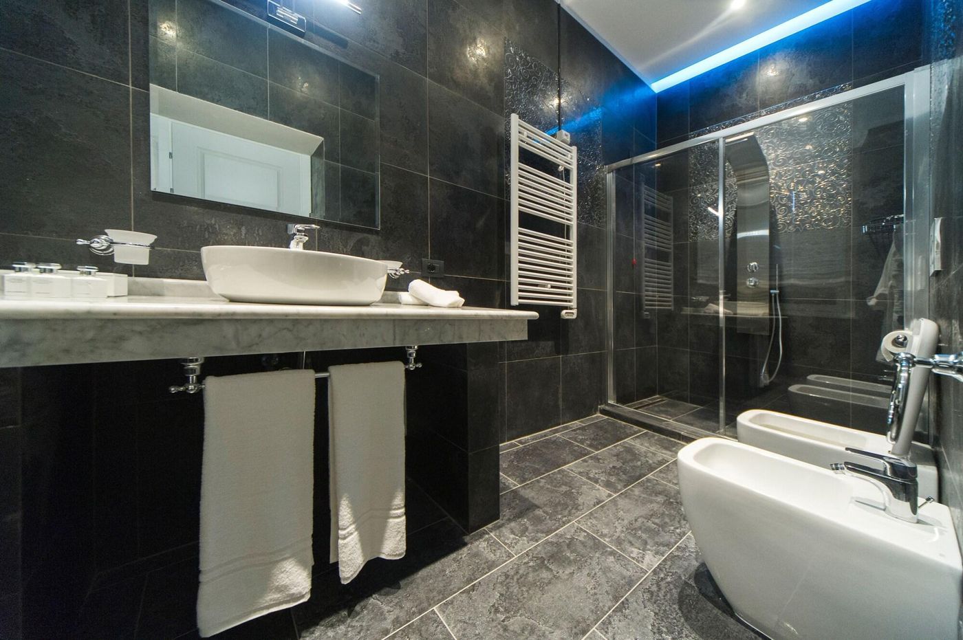 Via-Veneto-Suites-Room-51