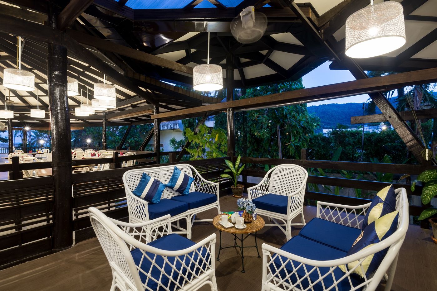 Patong-Lodge-Hotel-Restaurant-30