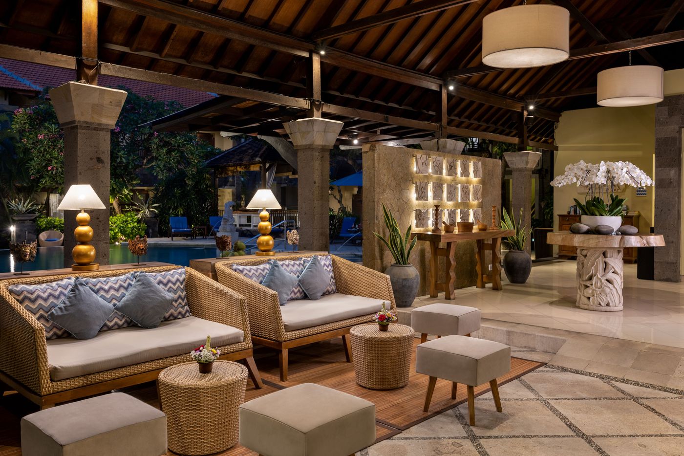 Adhi Jaya-Indonesia-KUTA-Lobby-9