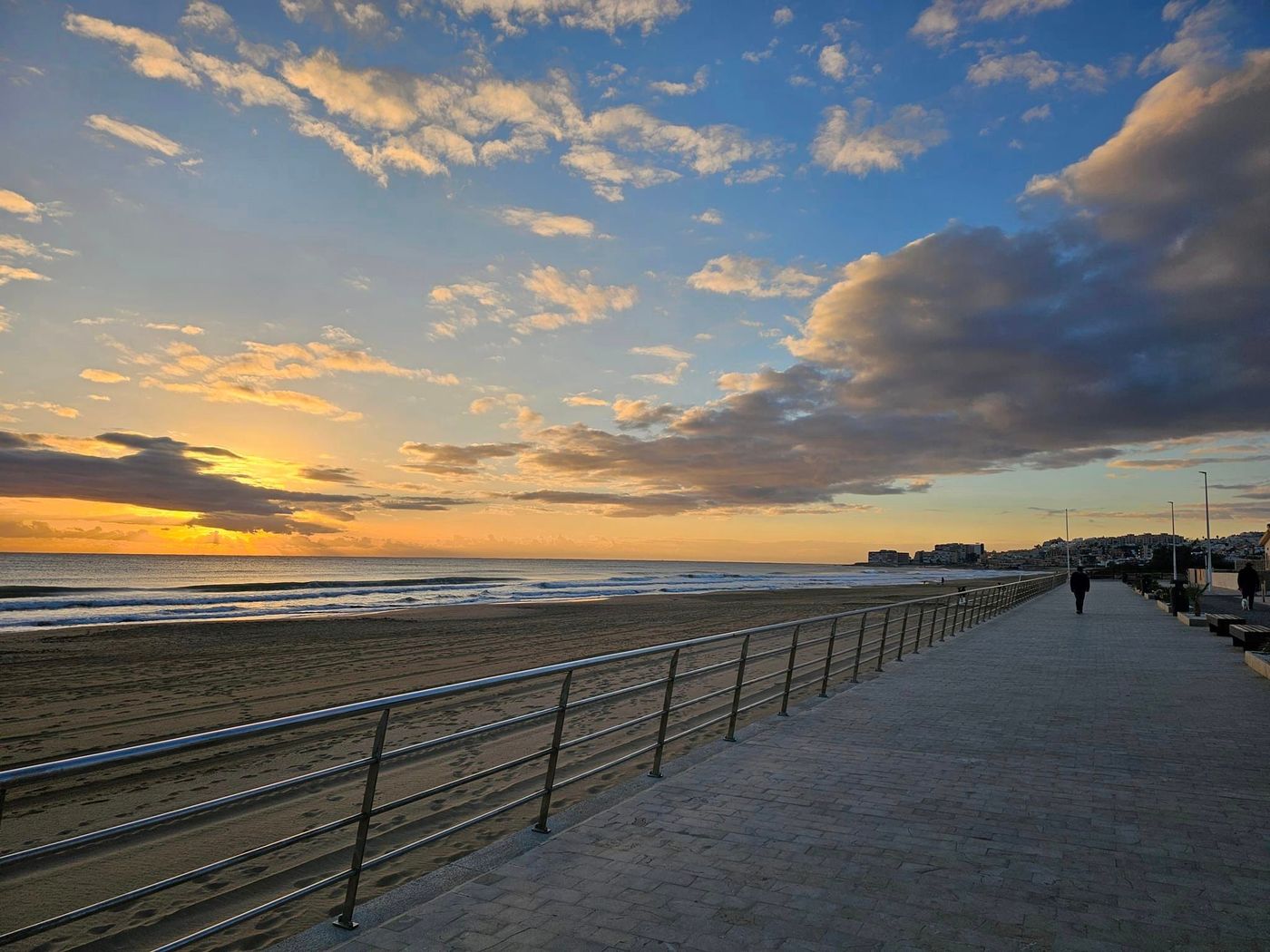 Lloyds-Beach-Club-Beach-50