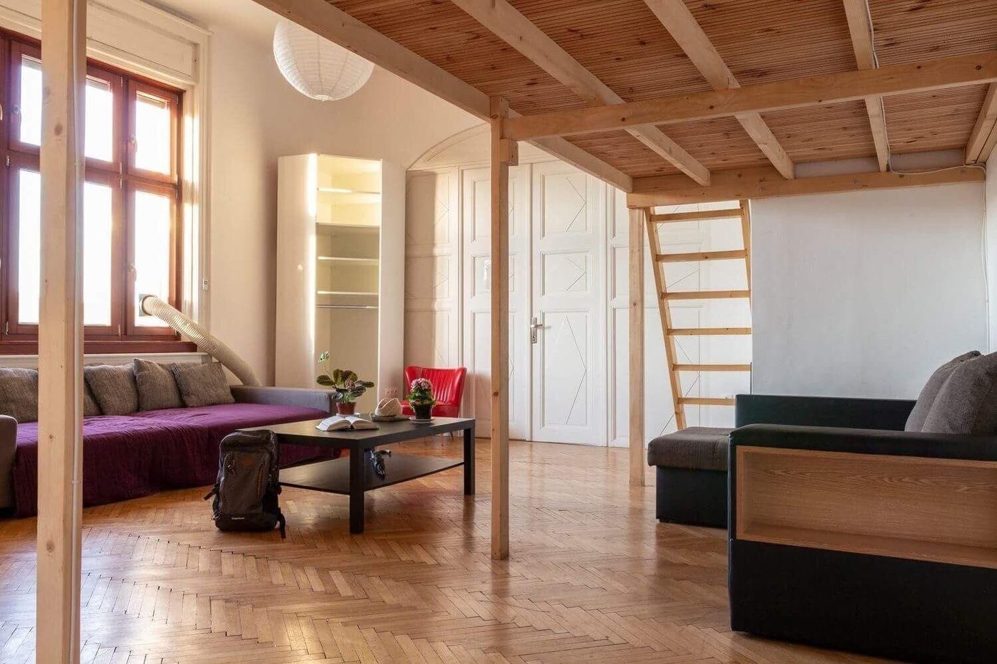 Baroque-Hostel-Budapest-Room-4