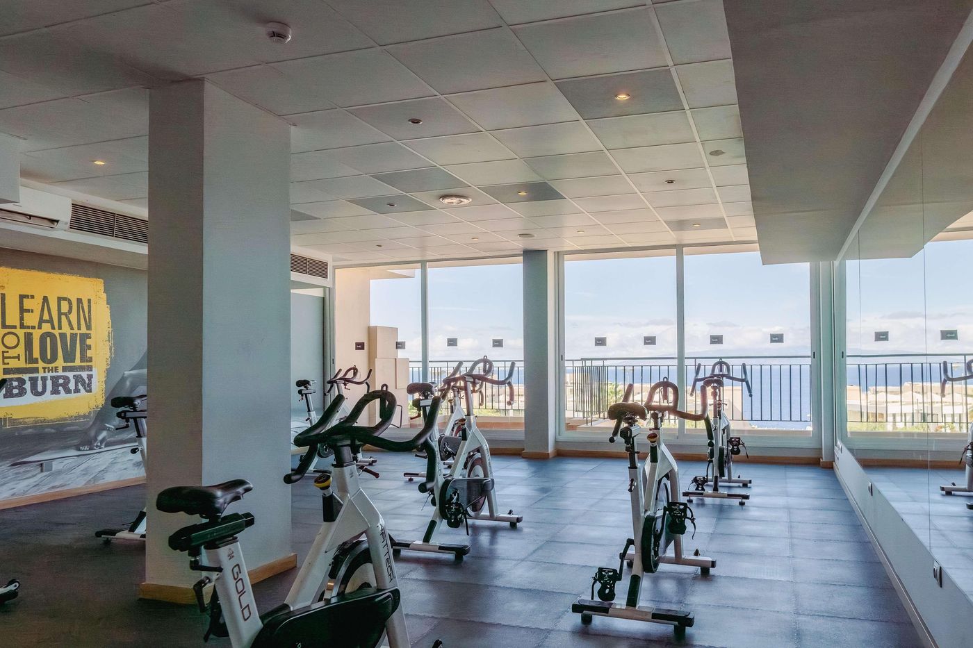 Landmar-Hotel-Costa-de-los-Gigantes-Sports-and-Entertainment-79