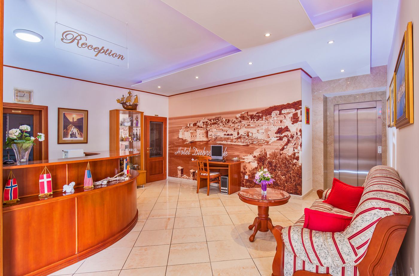 Dubrovnik-Lobby-63