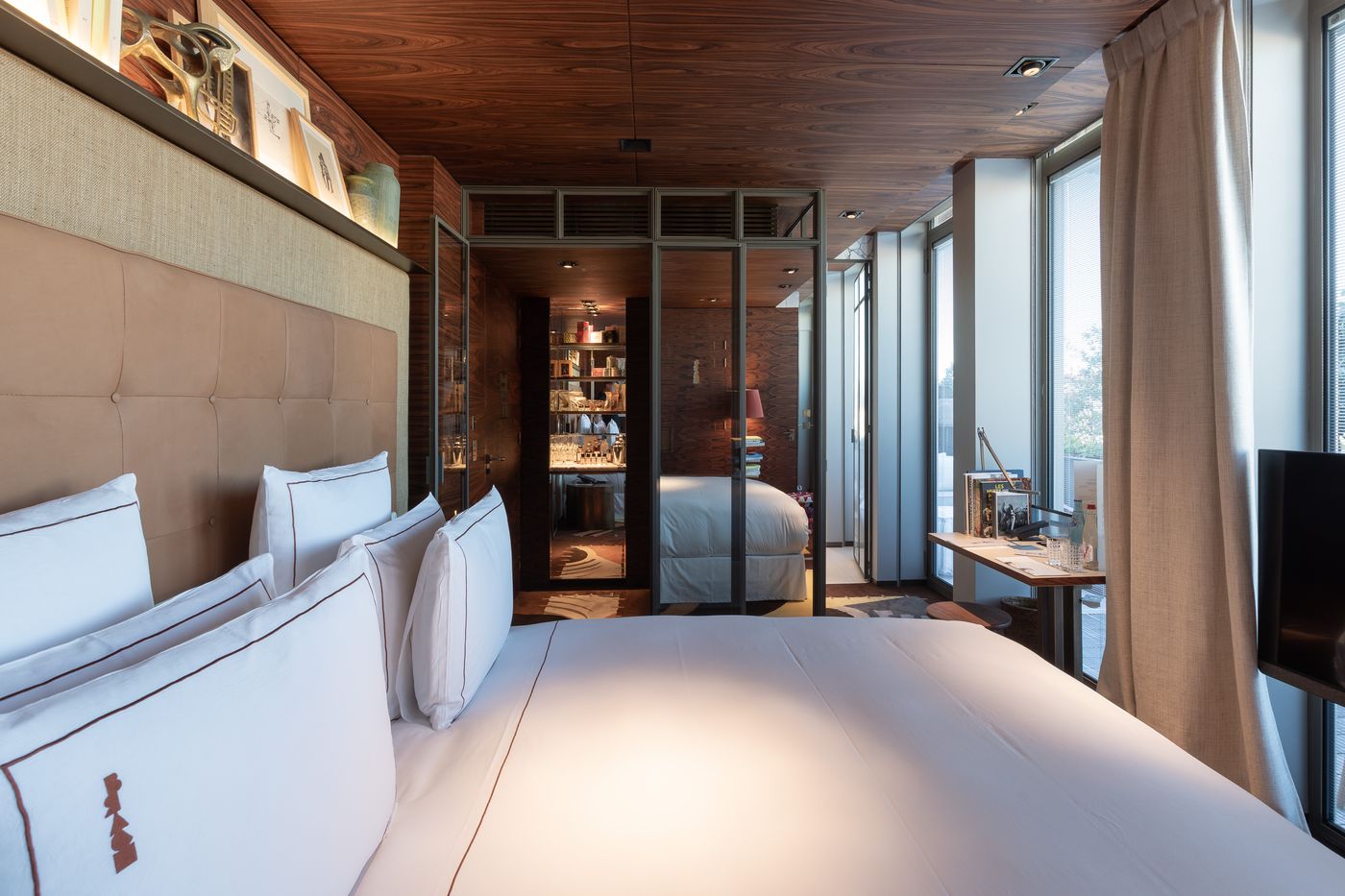 Brach-Paris-Room-25