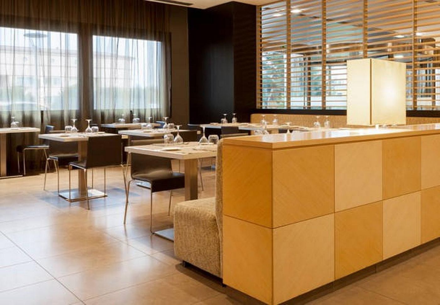 Ac-Pisa-Restaurant-27