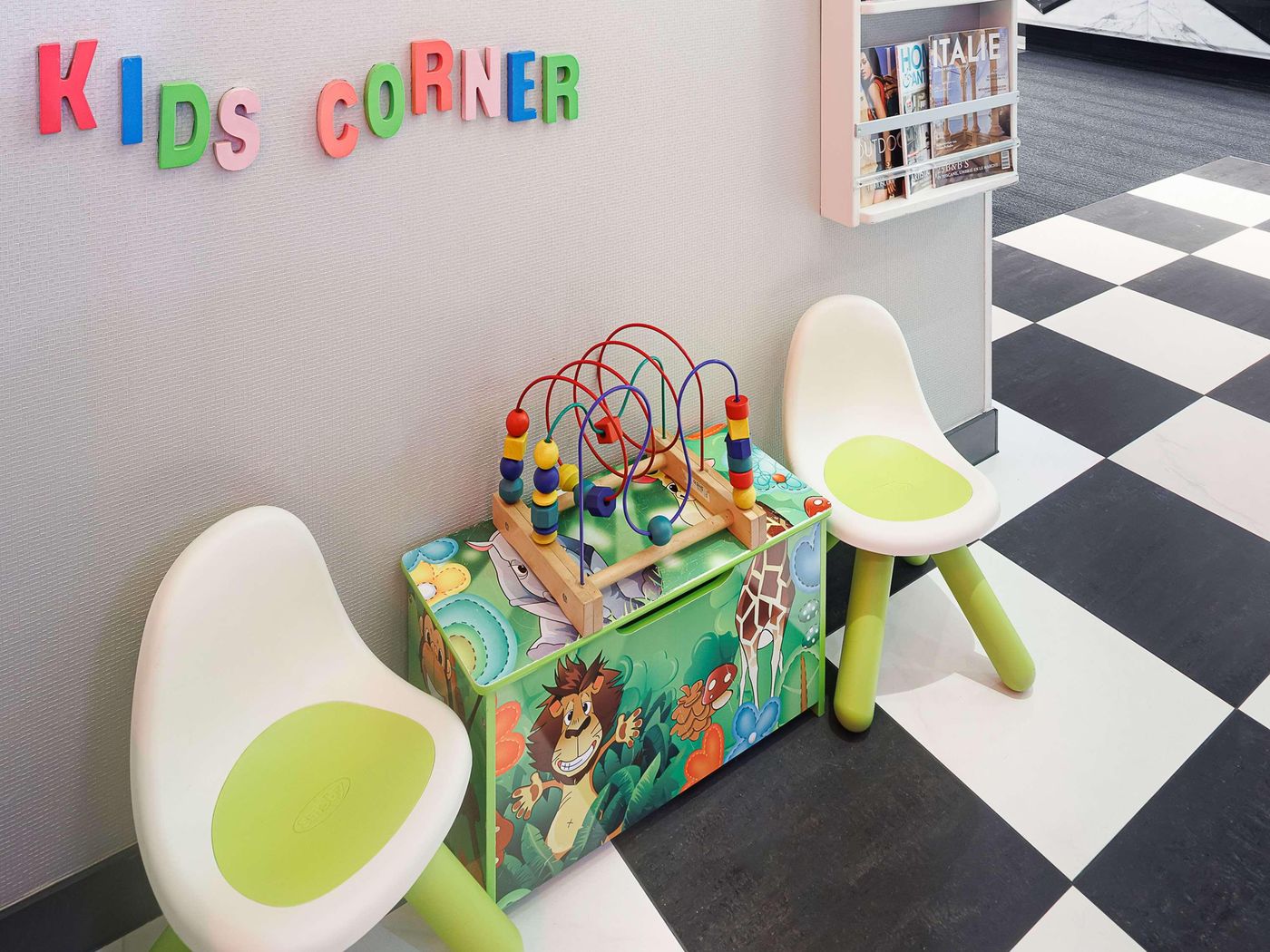 ibis-Styles-Amsterdam-Central-Station-Sports-and-Entertainment-51