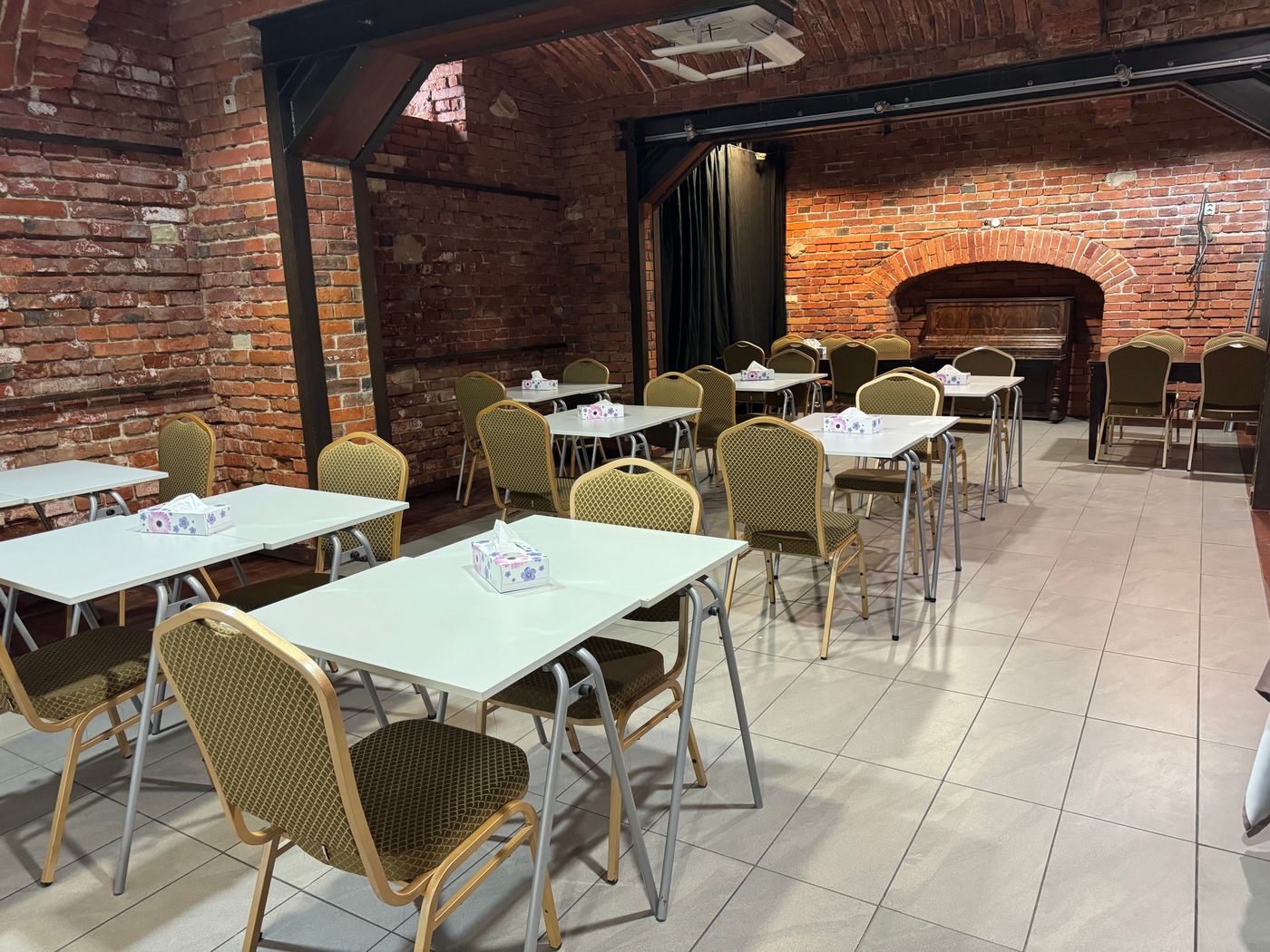 IRIS-Aparthotel-Restaurant-9