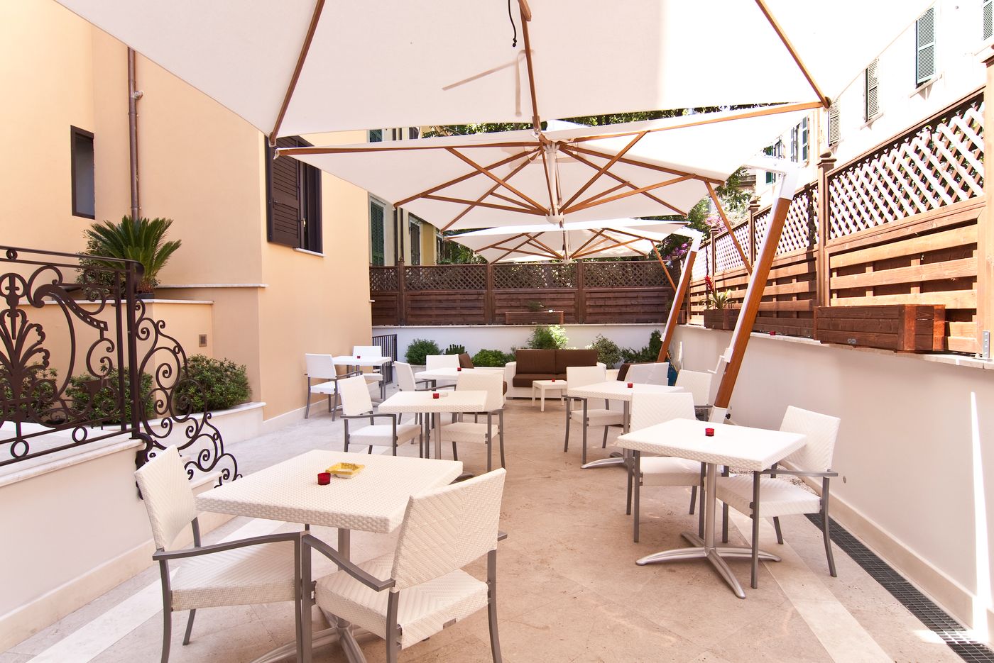 Best-Roma-Terrace-39