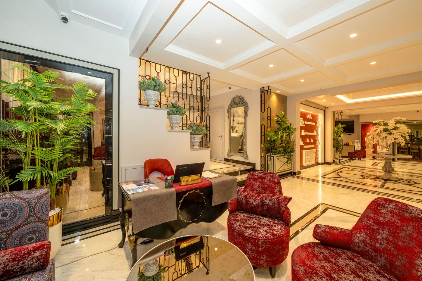 The-Byzantium-Hotel---Suites-Lobby-16