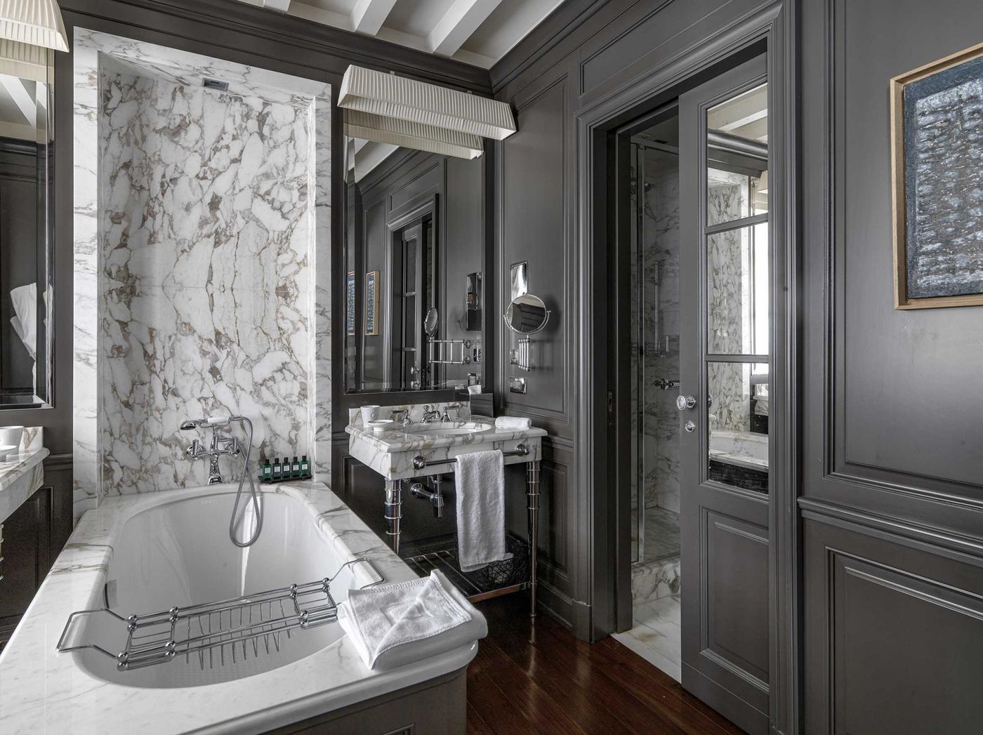 Marquis-Faubourg-Saint-Honore-Room-18