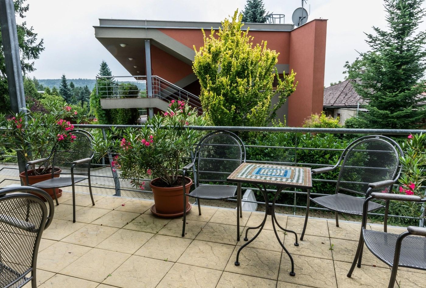 Hotel-Pavilon-General-view-1