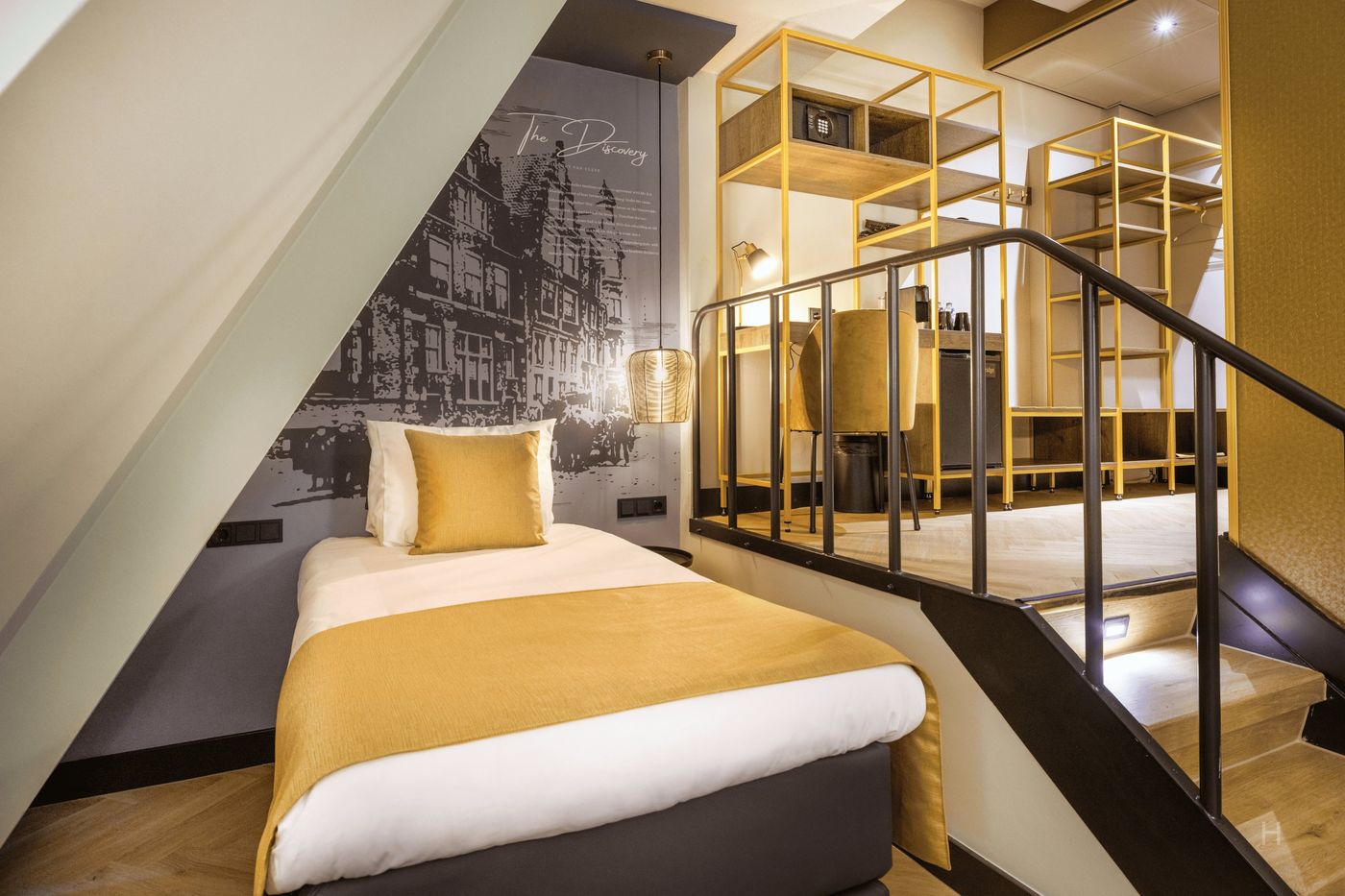 Die-Port-Van-Cleve-Room-6