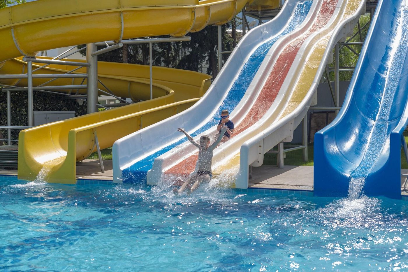 Fame-Residence-Goynuk-Pool-14