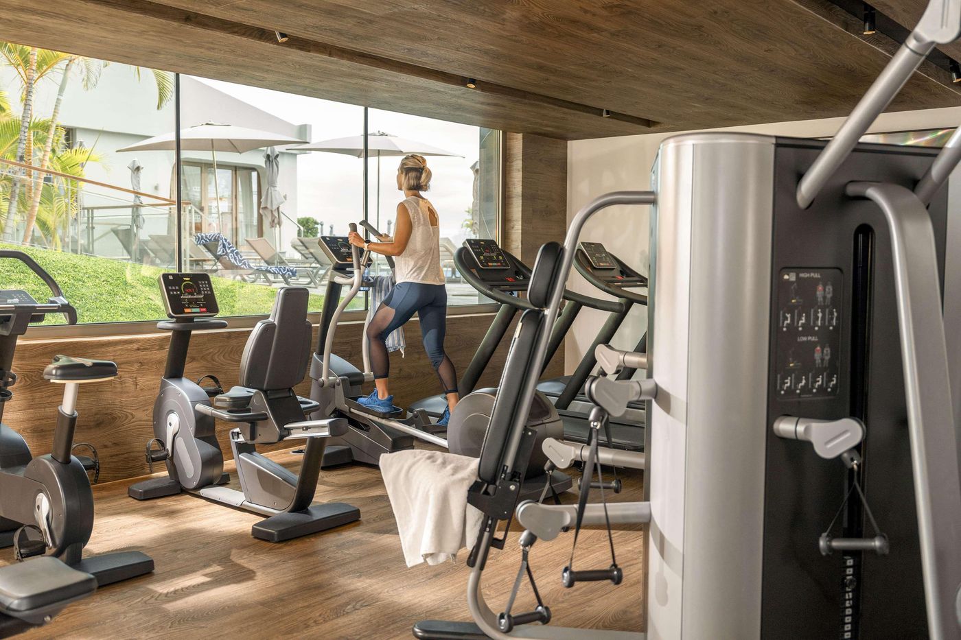 TUI-Blue-Gardens-Adults-Only-Savoy-Signature-Sports-and-Entertainment-59