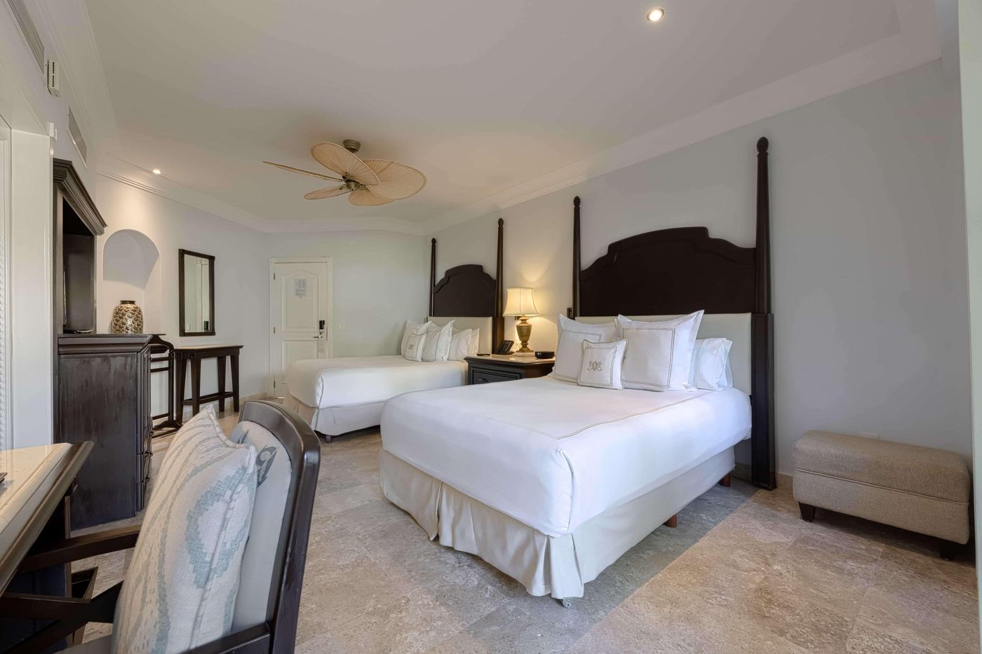 Royal-Hideaway-Playacar-All-Inclusive-Room-33