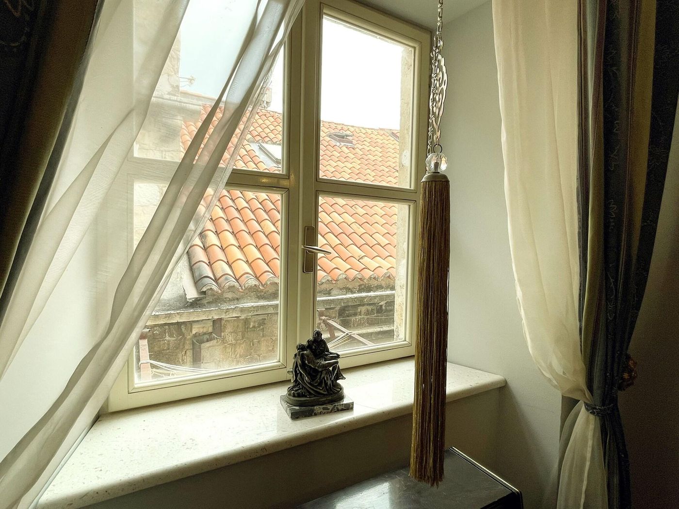 Hamlet-Bed---Breakfast-General-view-22