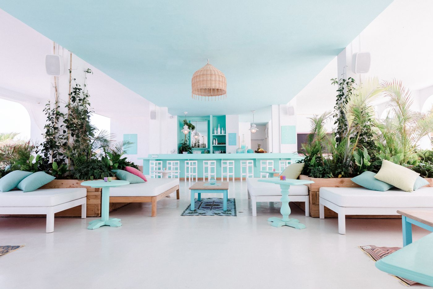 The-Beach-Star-Ibiza-Bar-60