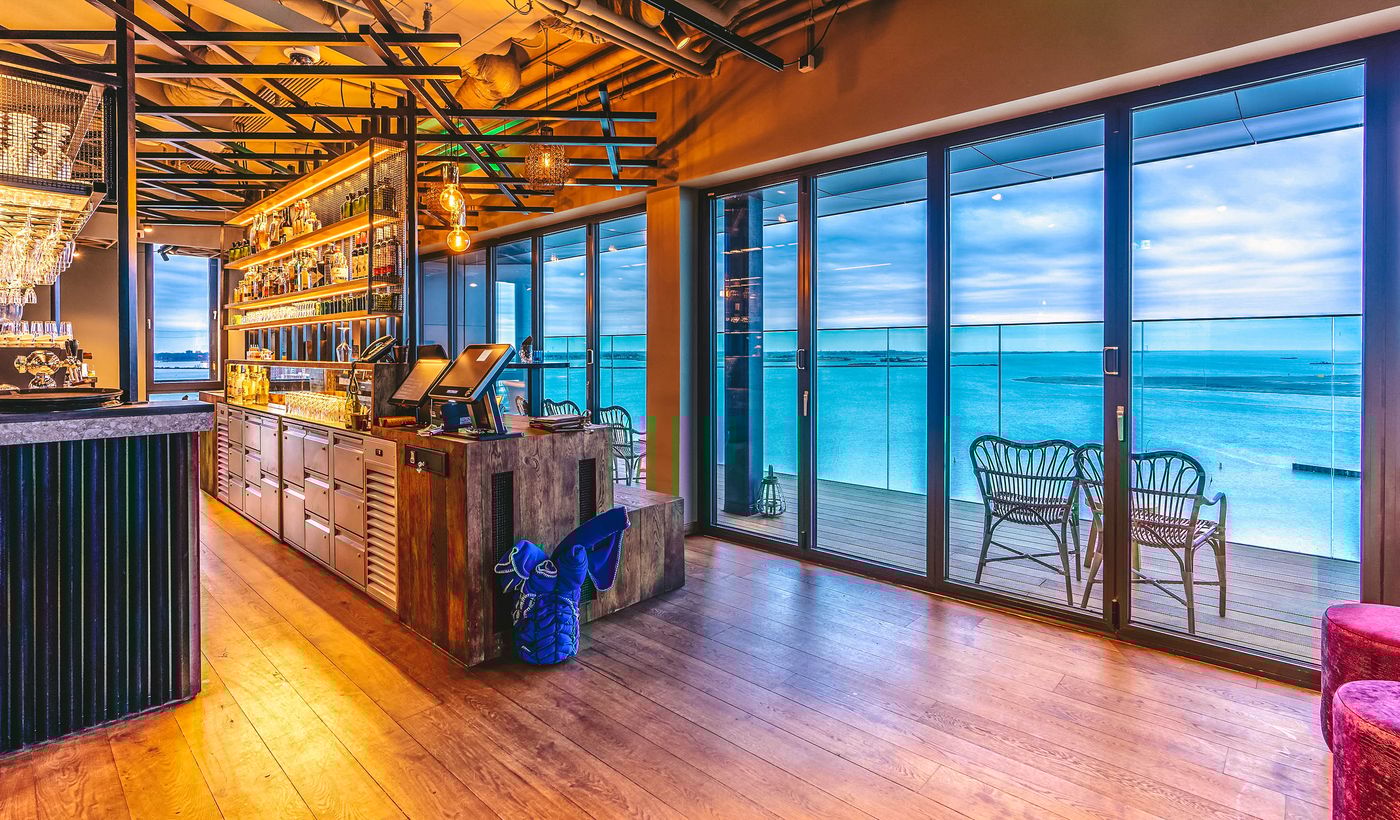 Four-Elements-Hotel-Amsterdam-Bar-3